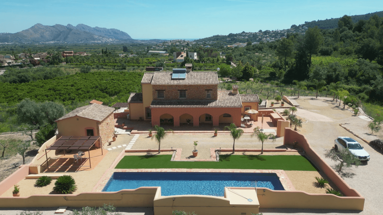 Eine Oase der Ruhe. Traumhaftes Finaanwesen mit großem Grundstück und 100% Privatsphäre nahe Denia, Oliva, Javea.