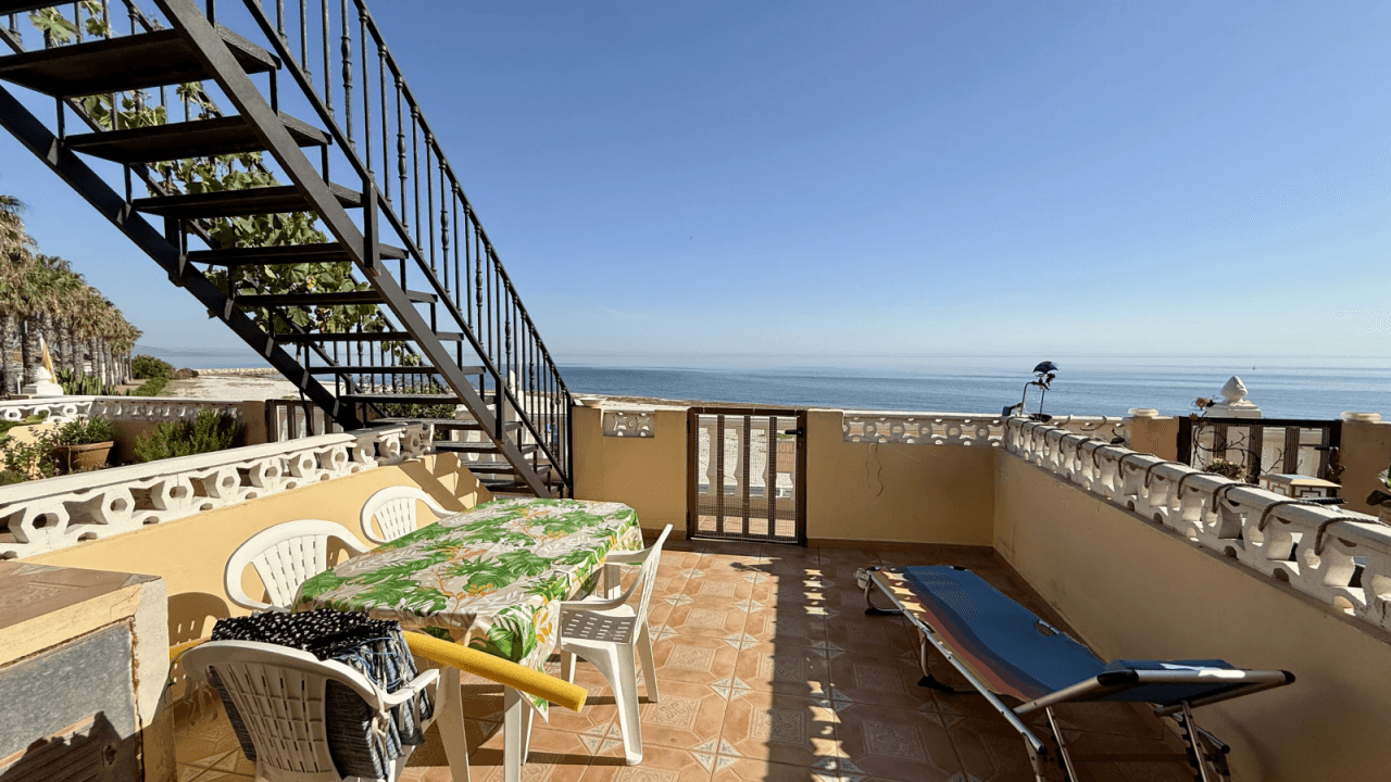 Apartment in erster Linie in Els Poblets