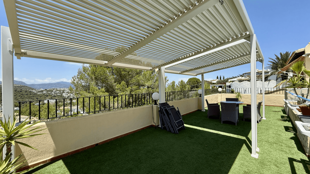 Exklusive Villa mit Pool und hochwertiger Ausstattung in Monte Pego